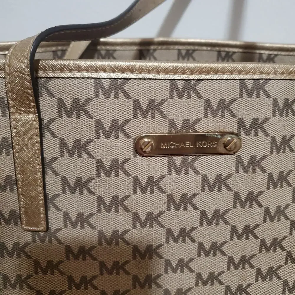 Michael Kors MK Signature Large Gold Tan Tote Handbag - Picture 2 of 5